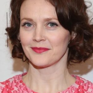 تصویر هنرمند Simone Kirby