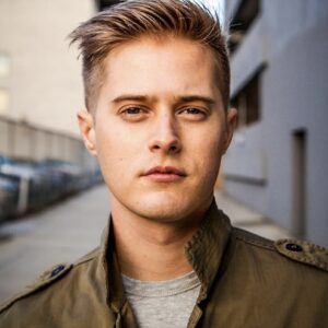 تصویر هنرمند Lucas Grabeel