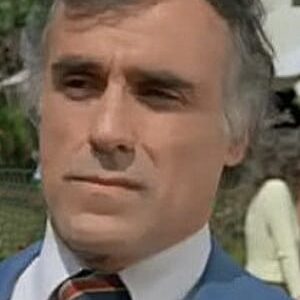 تصویر هنرمند Daniel Ades