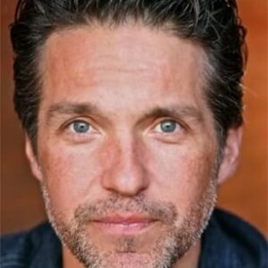 تصویر هنرمند Michael Powers