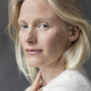 تصویر هنرمند Laura Birn