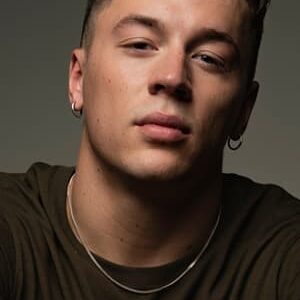 تصویر هنرمند Harry Carter