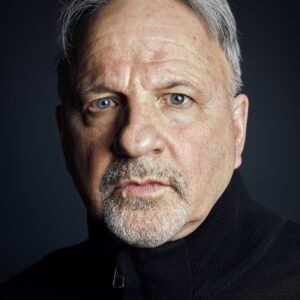 تصویر هنرمند Stewart J. Zully