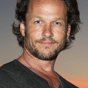 تصویر هنرمند Martin Dingle Wall