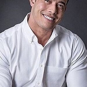 تصویر هنرمند Zul Ariffin