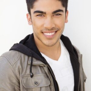 تصویر هنرمند Dakota Adan