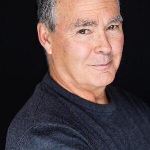 تصویر هنرمند Tom Young