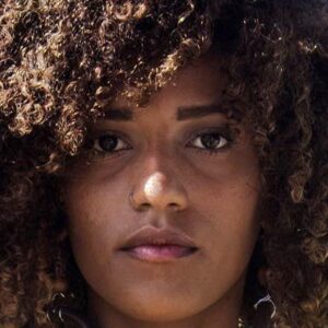 تصویر هنرمند Eduarda Samara