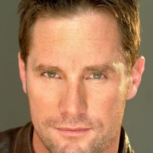 تصویر هنرمند Christopher Stapleton