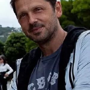 تصویر هنرمند Peter Webber