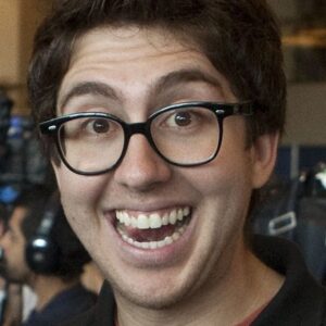 تصویر هنرمند Amir Blumenfeld