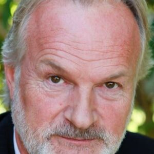 تصویر هنرمند Clive Mantle