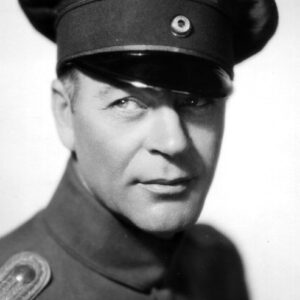 تصویر هنرمند G. Pat Collins