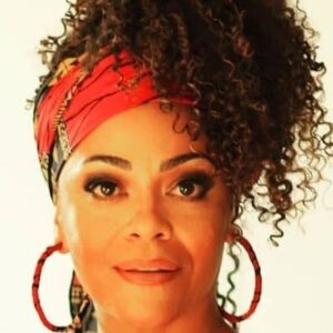 تصویر هنرمند Tinashe Kajese