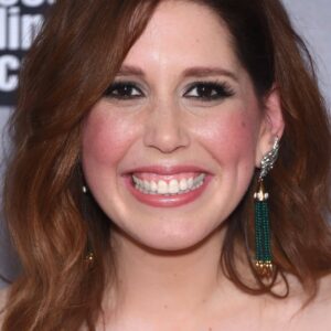 تصویر هنرمند Vanessa Bayer