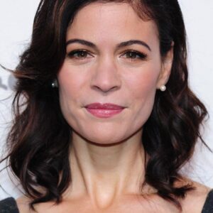 تصویر هنرمند Lauren Stamile