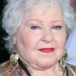 تصویر هنرمند Estelle Harris