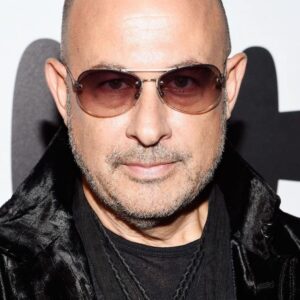 تصویر هنرمند John Varvatos