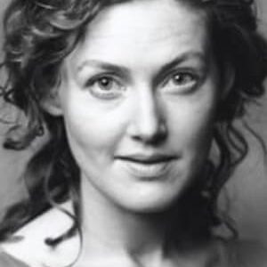 تصویر هنرمند Emma Cleasby