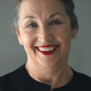 تصویر هنرمند Tülay Bekret