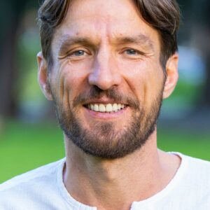 تصویر هنرمند Misha Suvorov