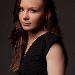 تصویر هنرمند Aleksandra Serebryakova