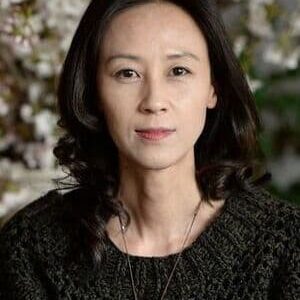 تصویر هنرمند Yoon Bok-in