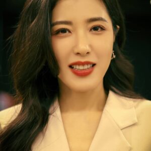 تصویر هنرمند Zeng Li