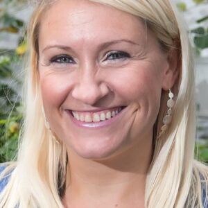 تصویر هنرمند Barbara Topsøe-Rothenborg