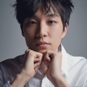 تصویر هنرمند Lee Chung-hyun