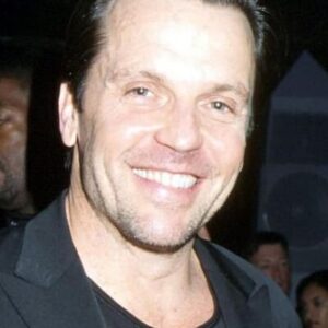 تصویر هنرمند Roger Wilson