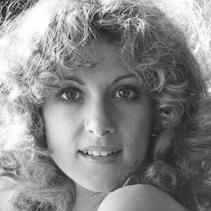 تصویر هنرمند Julie Neubert