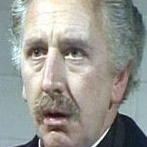 تصویر هنرمند Trevor Baxter