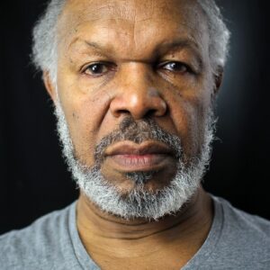 تصویر هنرمند Elester Latham