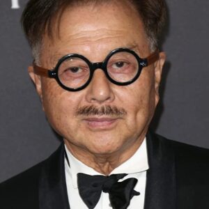 تصویر هنرمند Michael Chow