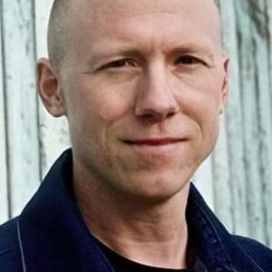 تصویر هنرمند Michael Dolan