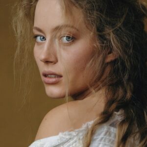 تصویر هنرمند Henessi Schmidt