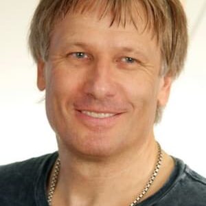 تصویر هنرمند Sergei Nasibov