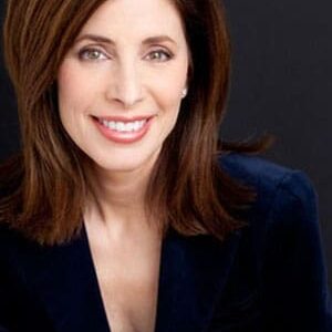 تصویر هنرمند Nancy Pender