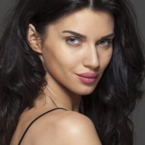 تصویر هنرمند Scarlett Mellish Wilson