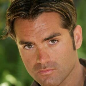 تصویر هنرمند Corey Large