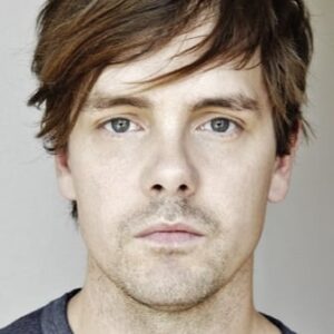 تصویر هنرمند Matthew Currie Holmes