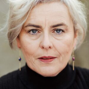 تصویر هنرمند Emer Casey