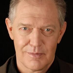 تصویر هنرمند Peter Gilbert Cotton