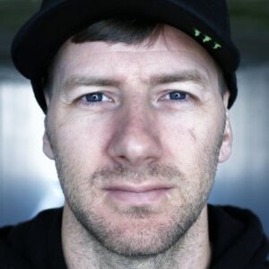 تصویر هنرمند Ian Hutchinson