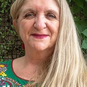 تصویر هنرمند Paulina Hunt