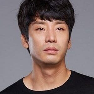 تصویر هنرمند Cho Wan-ki