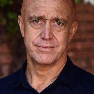 تصویر هنرمند Alistair Bates