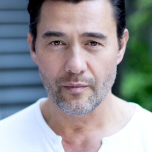 تصویر هنرمند Steve Bacic