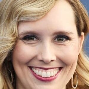 تصویر هنرمند Allison Schroeder